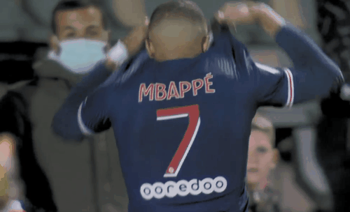 阿拉木图凯拉特因天气更换主场，新主场有屋顶和温控系统（受天气影响，阿拉木图凯拉特迁至配备屋顶与温控的新主场）